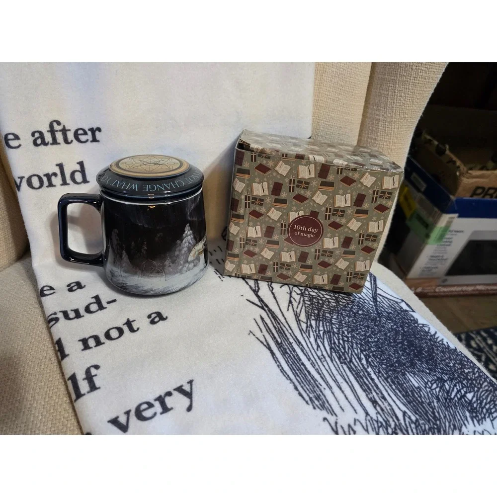 Owlcrate Advent Tea infuser Golden Compass